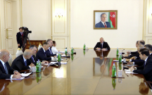Prezident müşavirə keçirdi