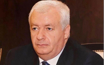 “Yaşla əlaqədar təqaüdə çıxmışam”