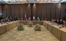 cenevrede-ucterefli-gorus-basladi