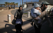 Gözlərini savaşa açanlar...