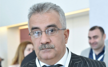 aktrisa-direktoru-mehkemeye-verdi