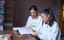 O qədər adamın içindən bu qızlar seçildi...