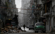 biri-duyu-biri-neft-gonderir