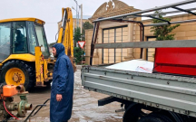 Evi su altında qalan bəzi sakinlər hotellərə yerləşdirilib