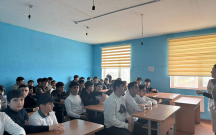 Məktəbin binasında çatlar yarandı