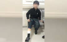 10-yasli-mekteblini-derse-gederken-it-qapdi