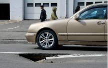 Əhməd Rəcəbli küçəsində yol çökdü, təhlükəli vəziyyət yarandı