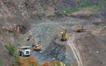 bezi-qeyri-filiz-faydali-qazinti-yataqlari-azergolda-verildi