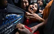 ayriligin-seklini-cekib