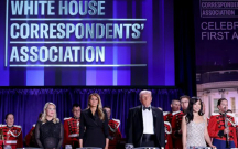 Trampın olduğu tədbirdə atışma