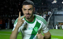 Çempionluğu qeyd etməyə “Çırpınırdı Qara dəniz”lə çıxdı