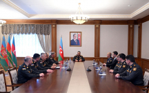 Zakir Həsənov həmin generallara rütbələrini təqdim etdi