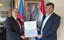 paraqvay-azerbaycana-fexri-konsul-teyin-edib