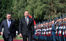 Prezident rəsmi qarşılandı