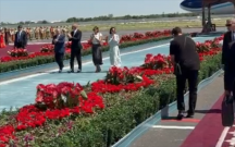 Prezidentlə xanımını alqışlarla qarşıladılar