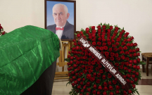 prezidentle-xanimi-vida-merasimine-eklil-gonderdi