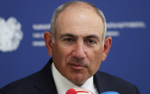 pasinyan-rusiya-ve-avropa-arasinda-qaldi