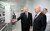 Prezident dərman istehsalı müəssisəsinin açılışında