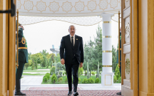 İlham Əliyev Türkmənbaşıda konsert proqramında