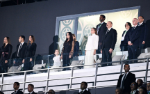 Prezident ailəsi ilə FIFA U-15 dünya çempionatının açılış mərasimini izlədi