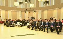 medeniyyetlerarasi-dialoq-tehsil-ve-reqemsal-transformasiya-sessiyasi-kecirildi