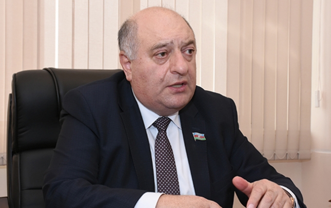 genclere-yolu-yaslilari-mecburi-istefaya-gondermekle-acmamaliyiq