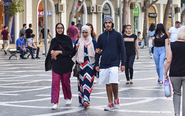 Azərbaycanda yaşayan əcnəbilərin nəzərinə!