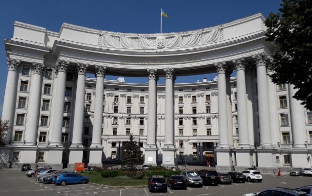 Ukrayna Rusiyanın Kiyevdəki səfirliyinin böyük diplomatını ölkədən göndərir