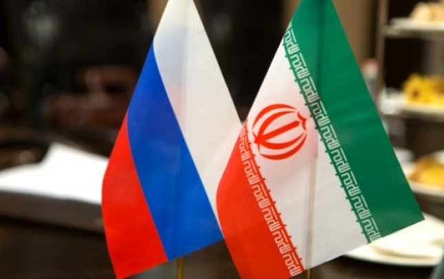 Rusiya və İran müdafiə sahəsində əlaqələri inkişaf etdirəcəklər