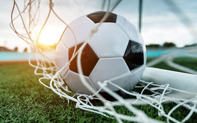 27-yasli-oglan-futbol-oynayarken-oldu