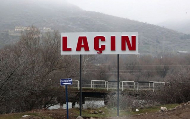 lacin-yazisi-tikilecek