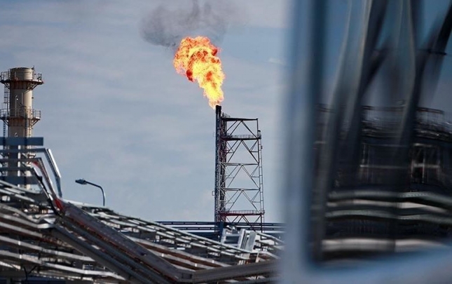 Rusiyanın təbii qaz hasilatı azaldı, neft hasilatı artdı