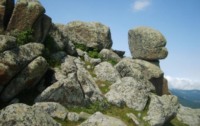 itkin-dusen-kisinin-meyiti-qayaliqda-tapildi