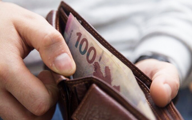 minimum-maas-meblegine-ilde-azi-bir-defe-baxilacaq