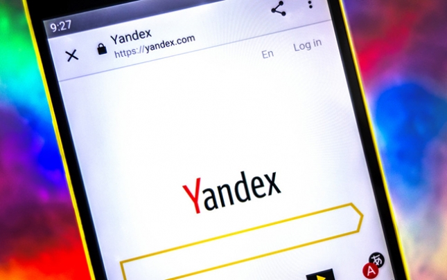 “Yandex” süni intellekt proqramı ilə istifadəçiləri dinləyir