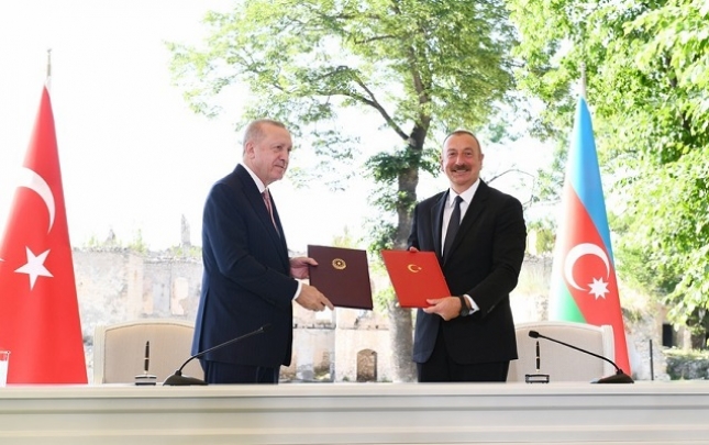 qardasligimizin-mohurlenmesinin-besinci-ili