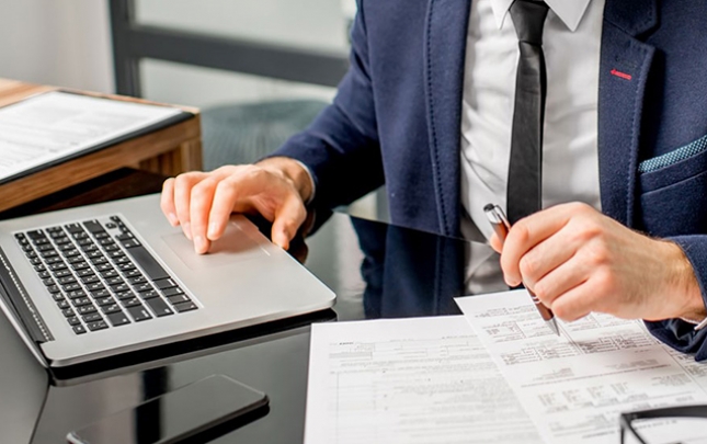 budcedeki-maliyye-pozuntularinin-meblegi-aciqlandi