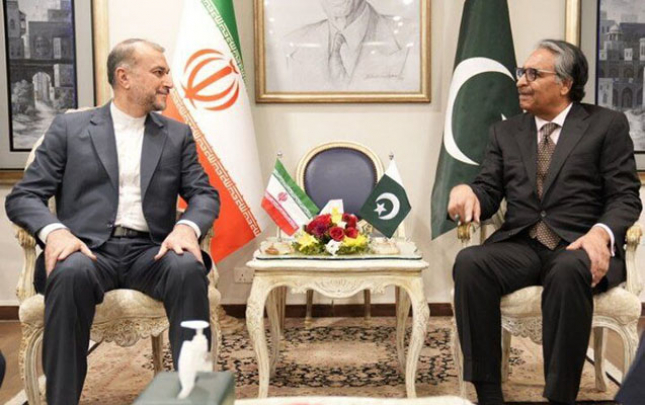 Министр дорог и городского развития ирана рустам гасеми. Глава мид ирана хосейн амир абдоллахиан. Рустам гасеми. Рустам гасеми в россии. Министр ирана.