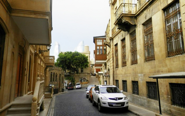 bu-avtomobillerin-icerisehere-girisi-muveqqeti-dayandirilacaq