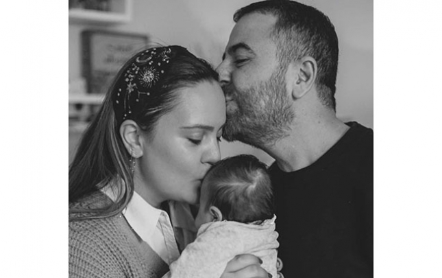 azerin-xanimindan-tesirli-paylasim