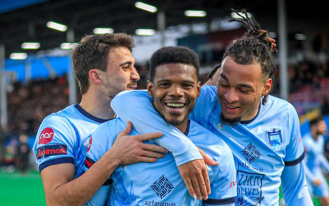 zire-imisli-ile-hec-hece-etdi