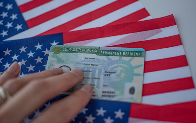 abs-ye-green-cardla-giris-dayandirilir