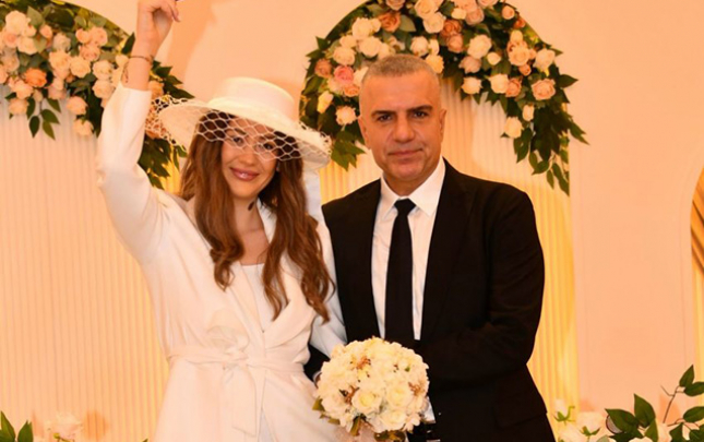 13-yas-kicik-sevgilisi-ile-evlendi