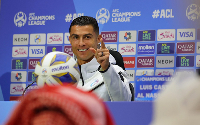 ronaldo-realla-bagli-suala-bele-cavab-verdi