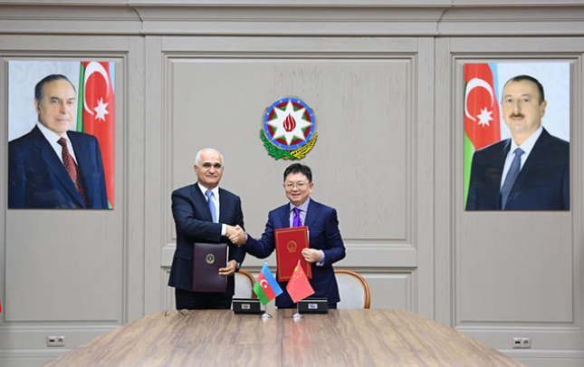 azerbaycan-ve-cin-arasinda-investisiya-emekdasligi-uzre-isci-qrup-yaradilib
