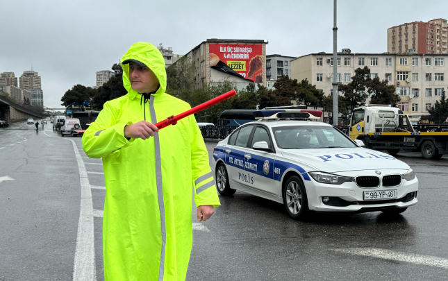 polis-terefinden-gunboyu-fasilesiz-xidmet-davam-etdirilib
