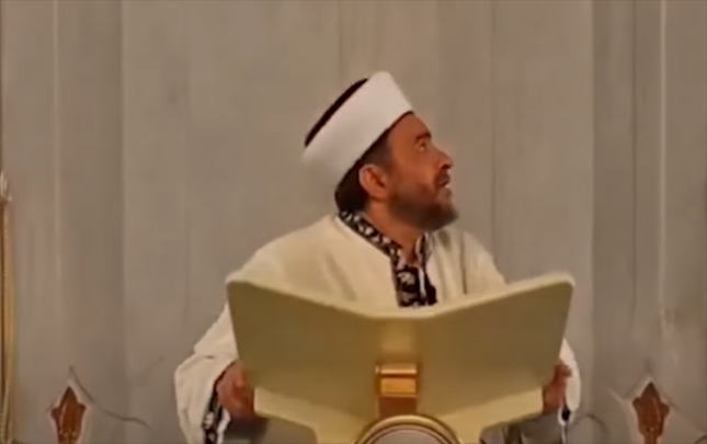 axundun-zelzeleye-reaksiyasi-diqqet-cekdi