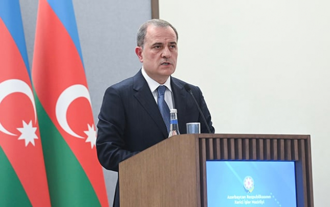 9-ilden-sonra-azerbaycana-bu-seferi-musbet-qarsilayiriq