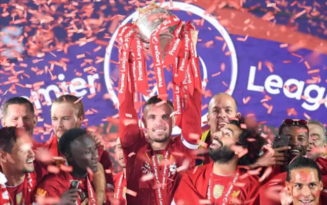 liverpul-ingiltere-cempionu-oldu