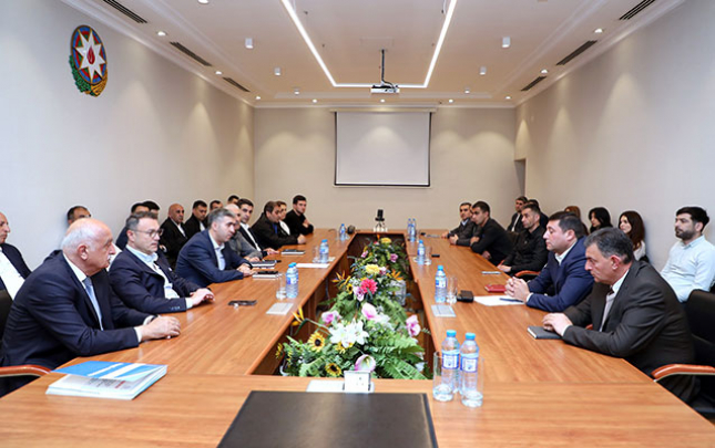 iscilerin-saglamligini-qorumaq-esas-prioritetimizdir